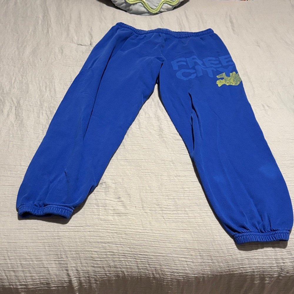 Free City Sweatpants